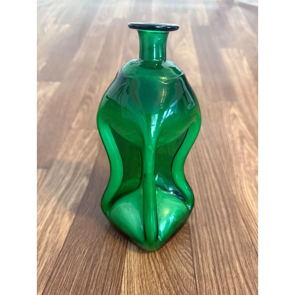 Vintage Emerald Green Pinch Dimple Blown Glass Decanter MCM Art Glass Vase